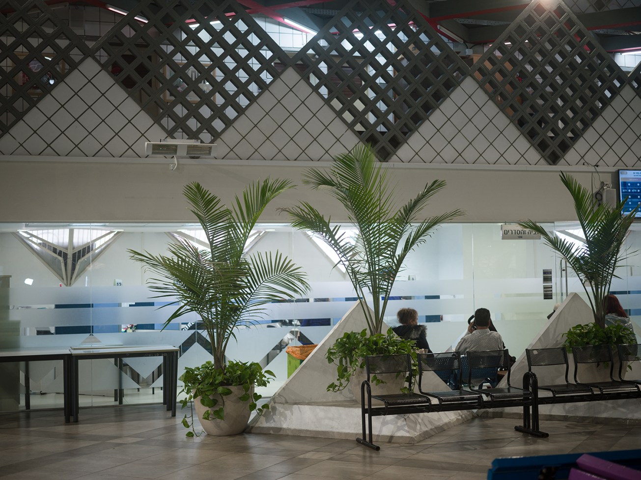 bat yam city hall _zvi hecker_1961-63-21